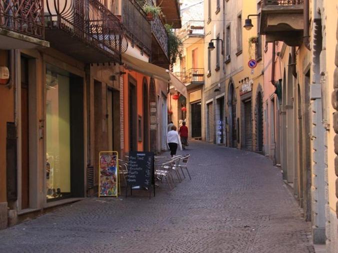 La Casa Di Cate Apartment Sarnico Bagian luar foto