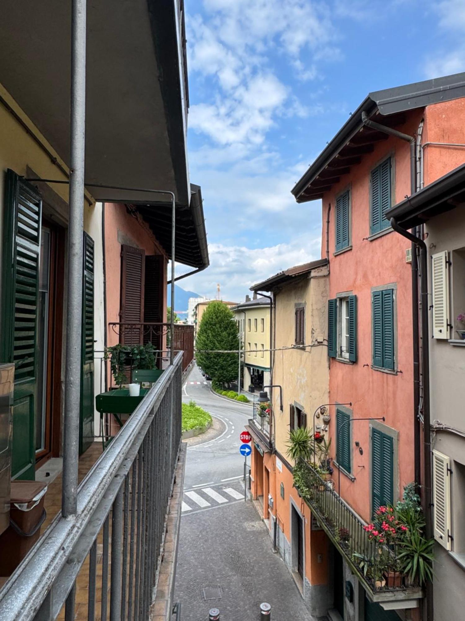 La Casa Di Cate Apartment Sarnico Bagian luar foto